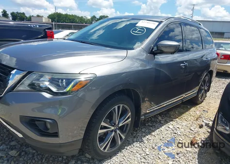 2018 Nissan Pathfinder Platinum z USA, uszkodzony, nr VIN 5N1DR2MN0JC626023